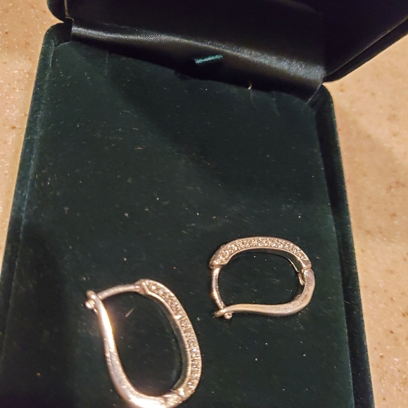 Earring with bling bling - Picture 2 of 3